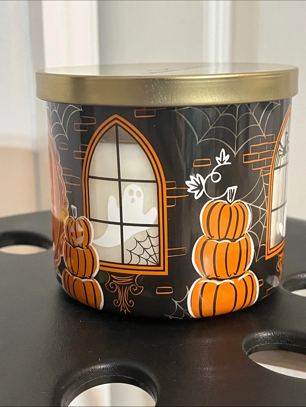 Jack O’Lantern Halloween 3-Wick Candle 14 oz NWT Distant Lands